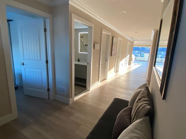 203 E Evans Blvd — Photo 18