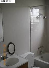 3rd image of 1260 Sanford Ave