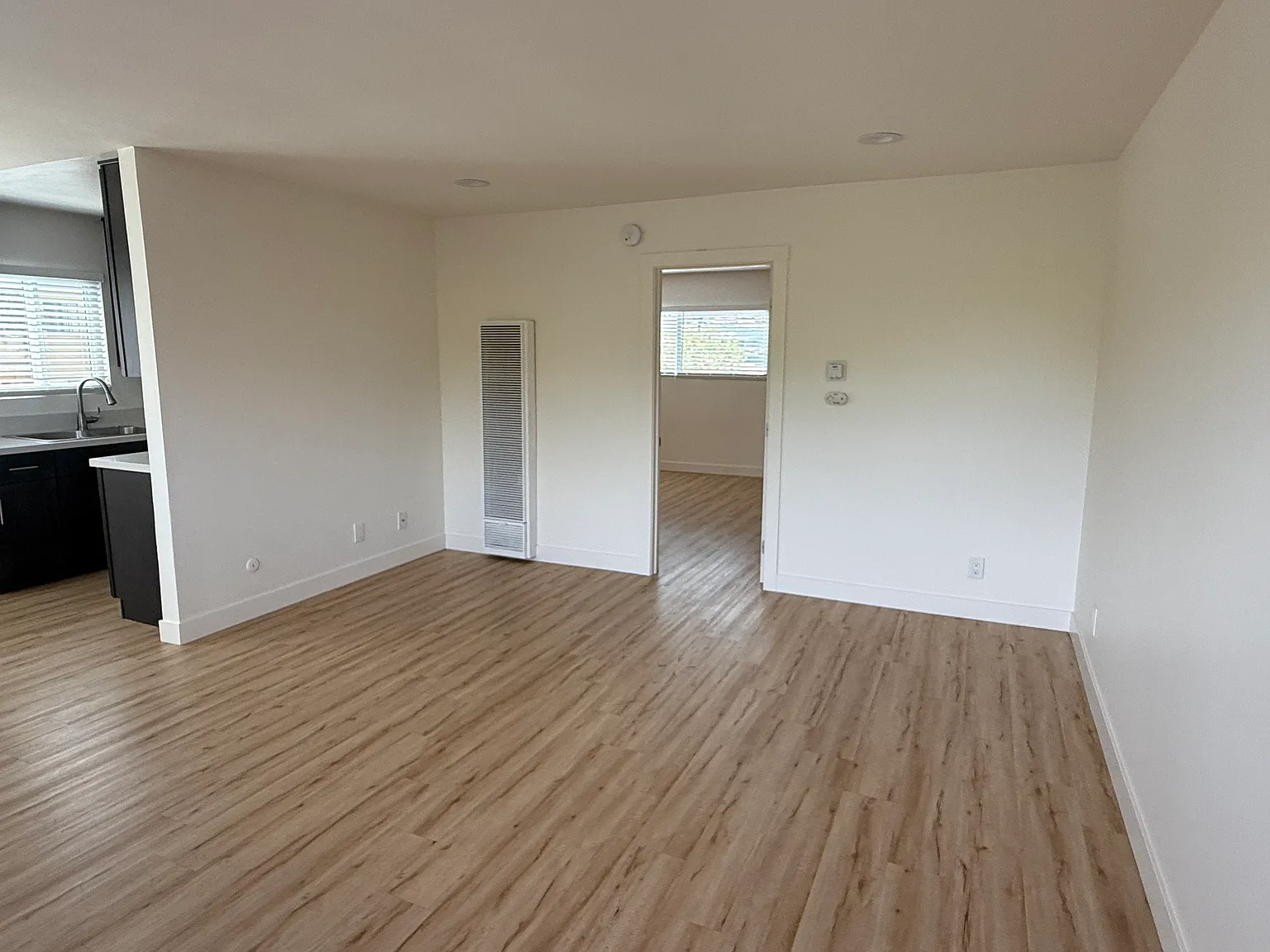 1 bed, 725 sqft, $1,895 — Photo 3