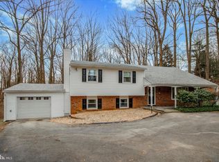 27 Bodine Rd, Berwyn, PA 19312