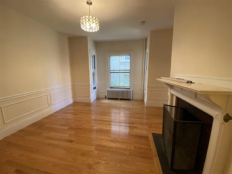 381 Harvard St #1 — Photo 3
