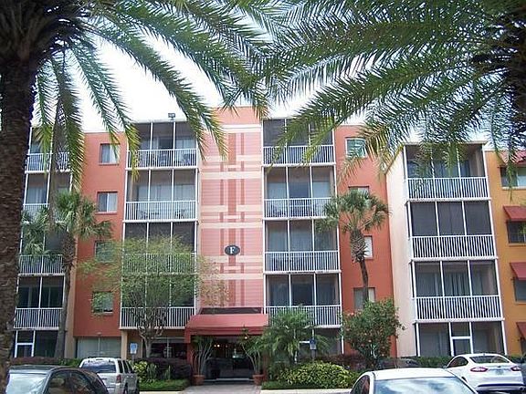 3rd image of 1100 Delaney Ave #306