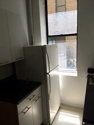 Rented by Reliance Realty Partners LLC  | media 9