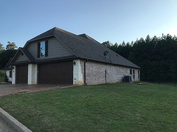 2nd image of 294 Emma Dr
