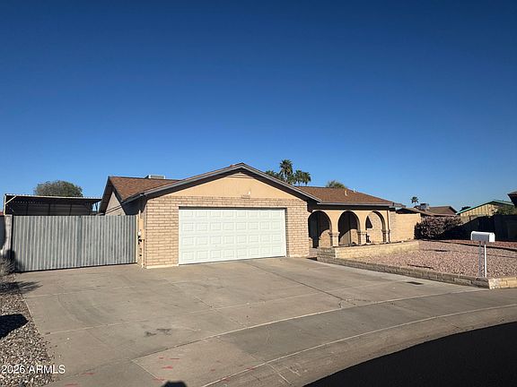 3rd image of 10026 N 52ND Drive