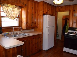 5099 Eastover Rd, Lyndhurst, OH 44124