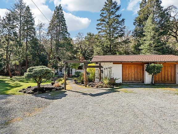 3rd image of 6600 Redwood Retreat Rd