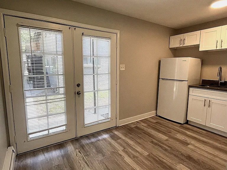 Oak North Apartments — Photo 7