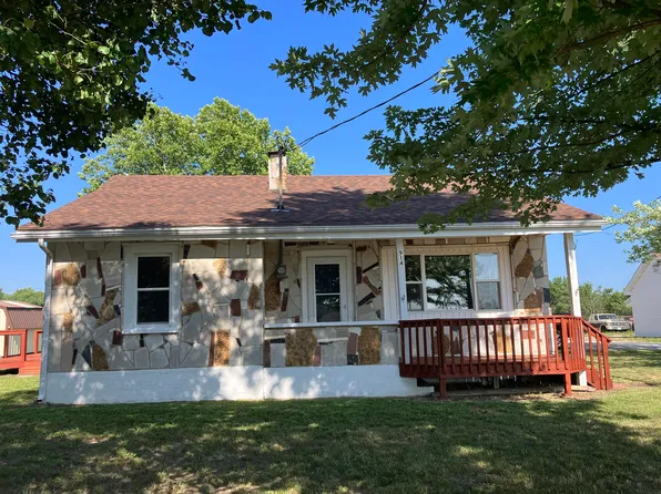 914 S Blake Street, Stockton, MO 65785