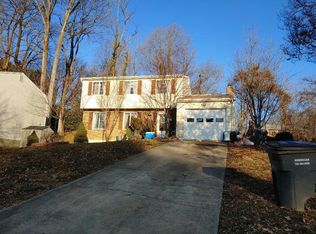 5767 Heming Ave, Springfield, VA 22151