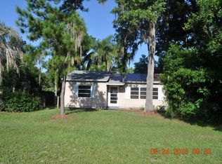 913 60th St S, Gulfport, FL 33707
