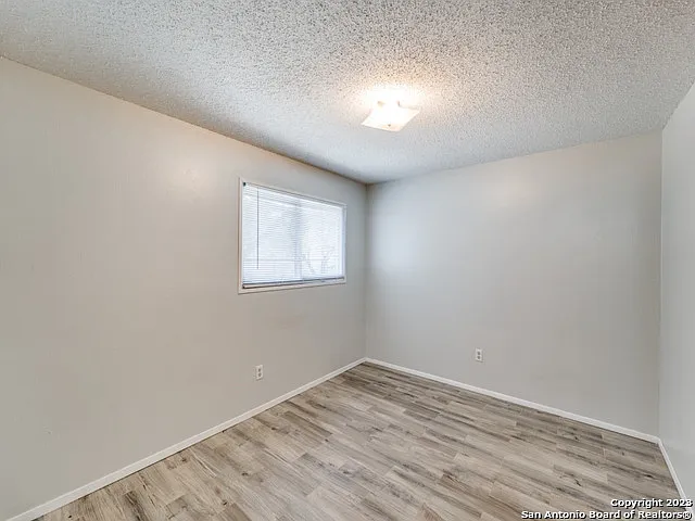 1351 Spitz Kegel View Dr — Photo 16