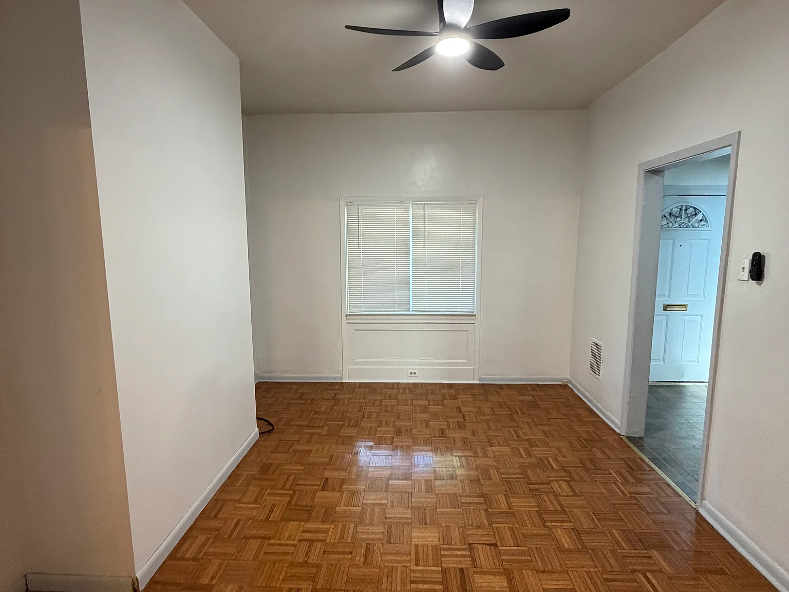 2647 Brighton Rd — Photo 2