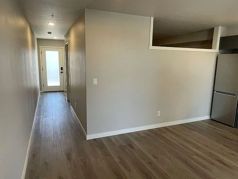 5480 NE 36th Ave — Photo 42