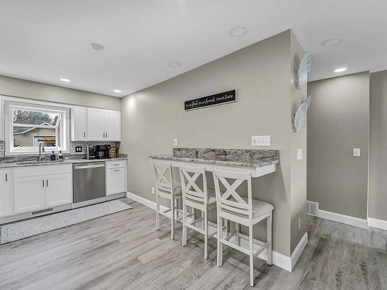 4927 Coleman Dr — Photo 11
