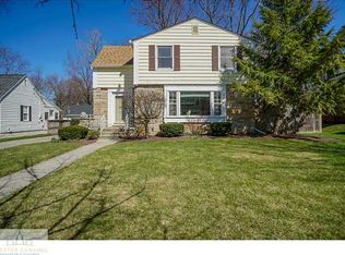 1050 Glenhaven Ave, East Lansing, MI 48823