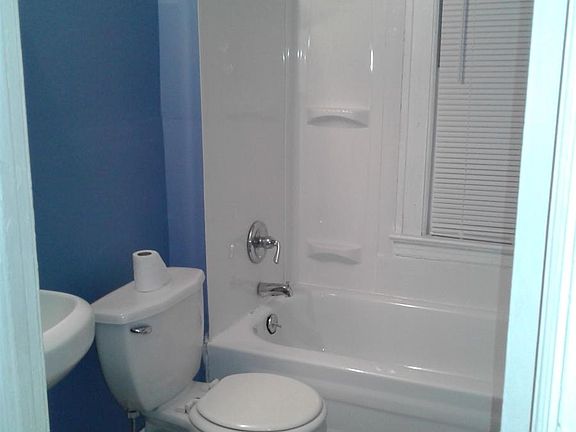 4th image of 3350 E 134th St