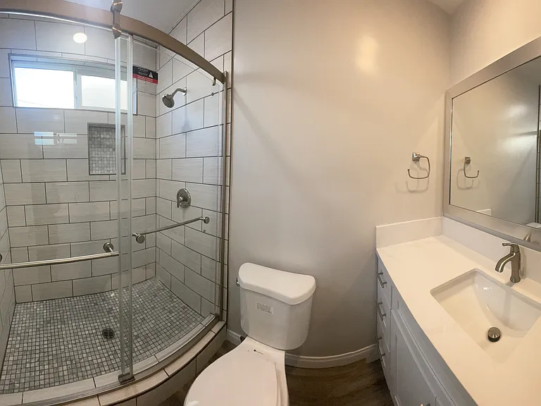 1020 S Sherbourne Dr #303 — Photo 11