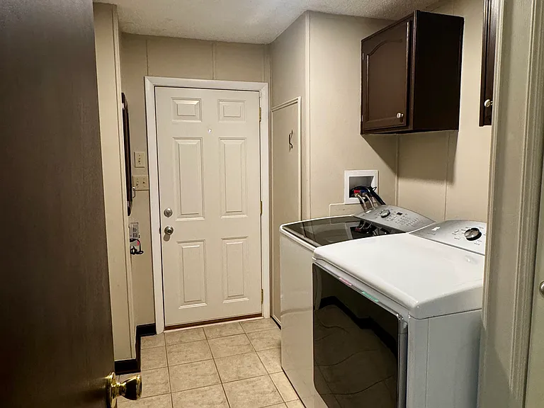 Laundry room and rear entrance/exit to back deck