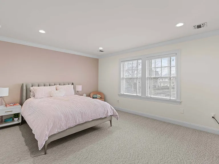 10 Parrish Pond Ln — Photo 24