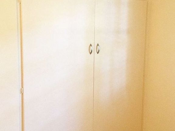 4th image of 785 Temple Ave APT 2