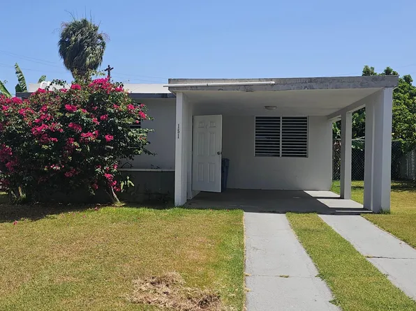 150 Lighthouse Dr, Aguada, PR 00602