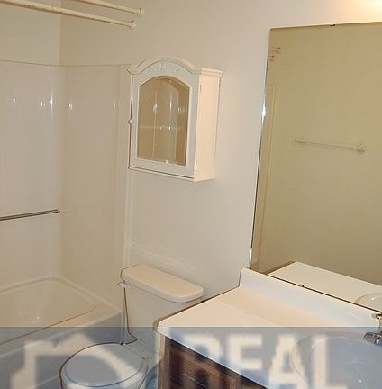 4th image of 4346 A Edith Ln