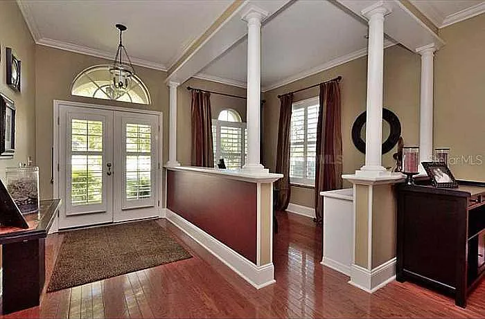 5 bed, 2715 sqft, $5,000 — Photo 4