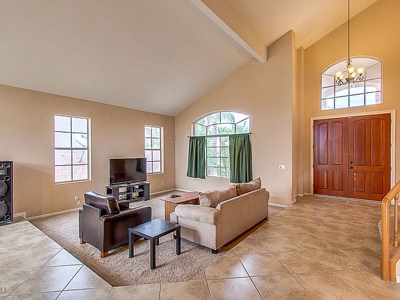 730 N Aspen Lane