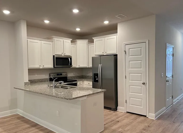 44 Sandhill Pines Dr — Photo 8