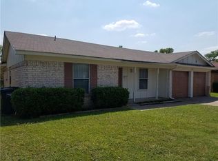 3517 Madrid Dr, Fort Worth, TX 76133