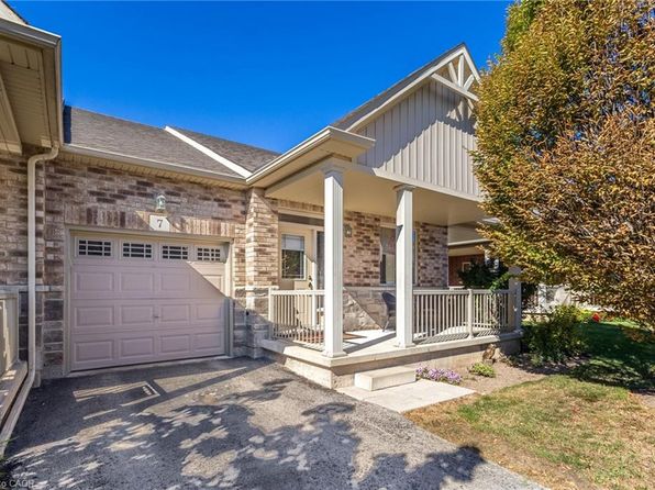 7 Gaddye Ln, Binbrook, ON L0R 1C0