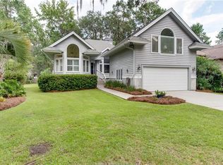 12 Wax Myrtle Ct, Hilton Head Island, SC 29926