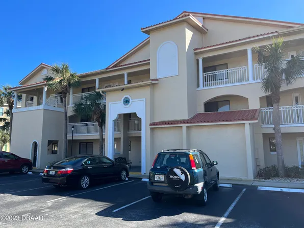 466 Bouchelle Dr APT 302, New Smyrna Beach, FL 32169