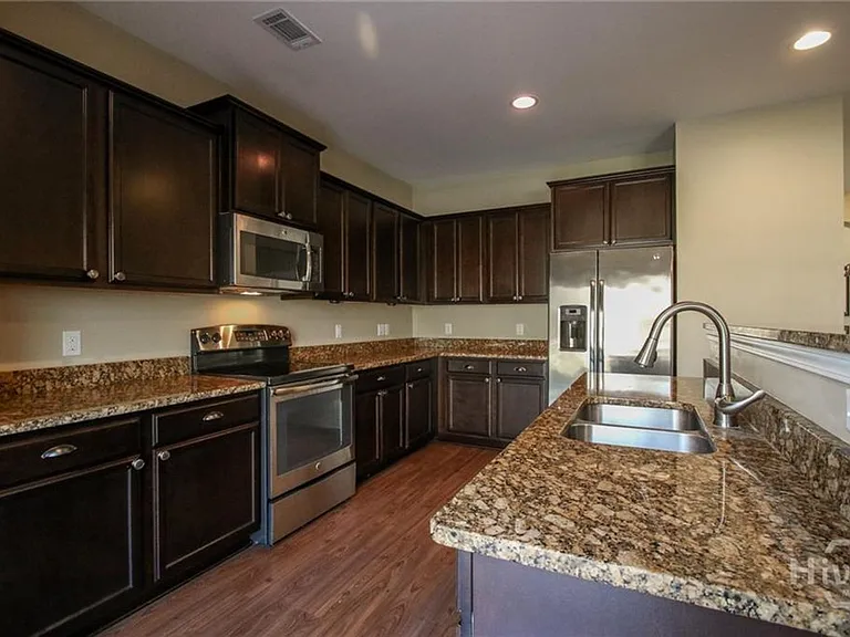 120 Richmond Walk Dr — Photo 8