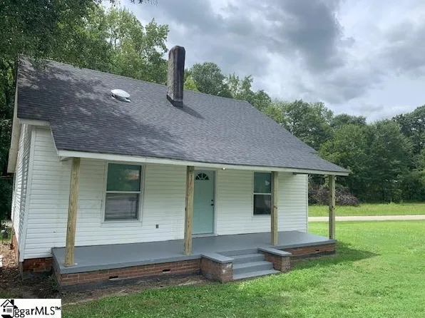 626 Woodruff St, Woodruff, SC 29388