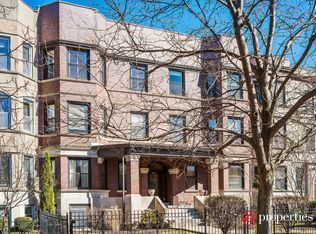 4625 N Malden St #P2, Chicago, IL 60640
