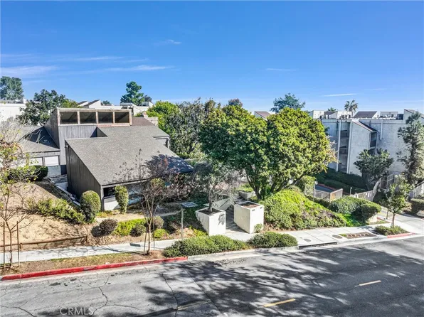 1620 Neil Armstrong St Unit 206, Montebello, CA 90640