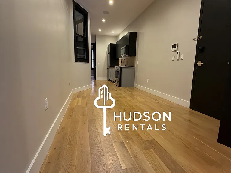 172 New York Ave #3R — Photo 2