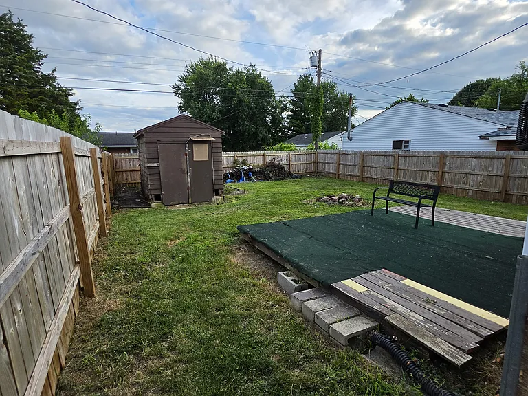 2216 Cadie Ave — Photo 7