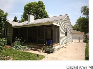 2332 S Walnut St, Springfield, IL 62704