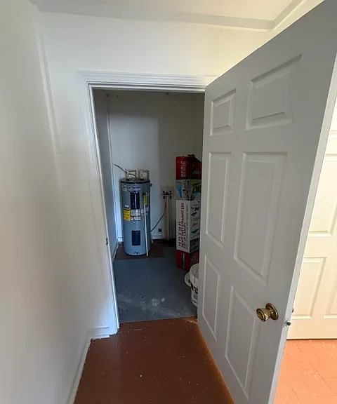 10 Market St — Photo 11