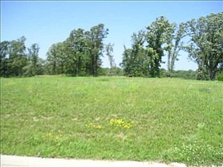 2nd image of 109 Savannah Heights Blvd