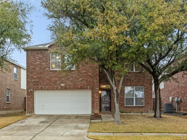 6117 Photinia Ave, Denton, TX 76208