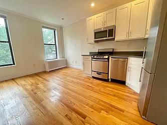 Rented by Silver Line Realty Group NY LLC