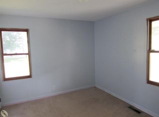 7200 Gulley St, Taylor, MI 48180