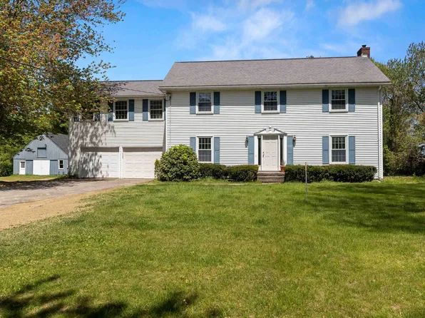 59 Exeter Road, North Hampton, NH 03862
