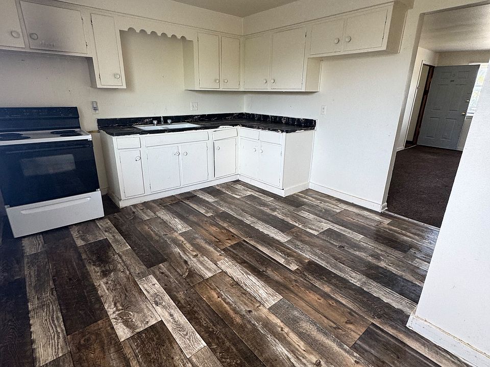 1st image of 8940 W Carmen Ave APT 3