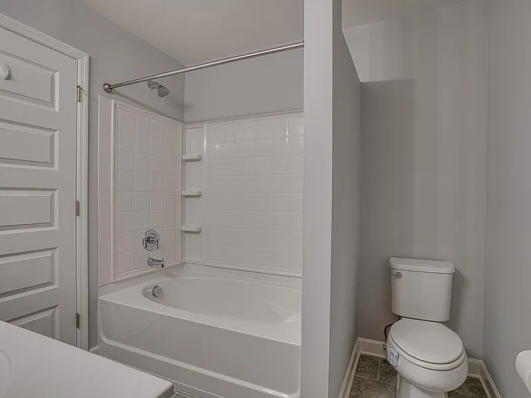 248 Mansfield Dr — Photo 17