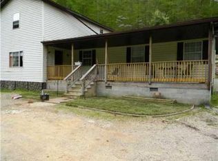 4565 Straight Frk, Yawkey, WV 25573